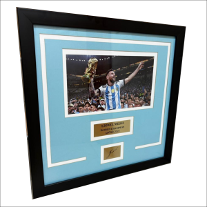Ilustración Messi con Autografo Impreso