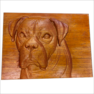 Tallado Personalizado de Mascota en Madera